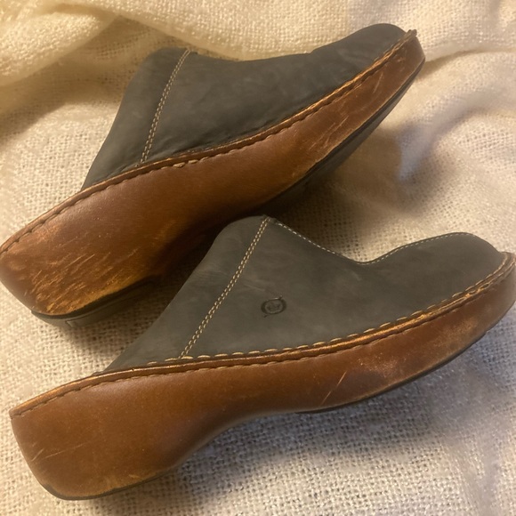 Born Light Navy Clog - Picture 4 of 7